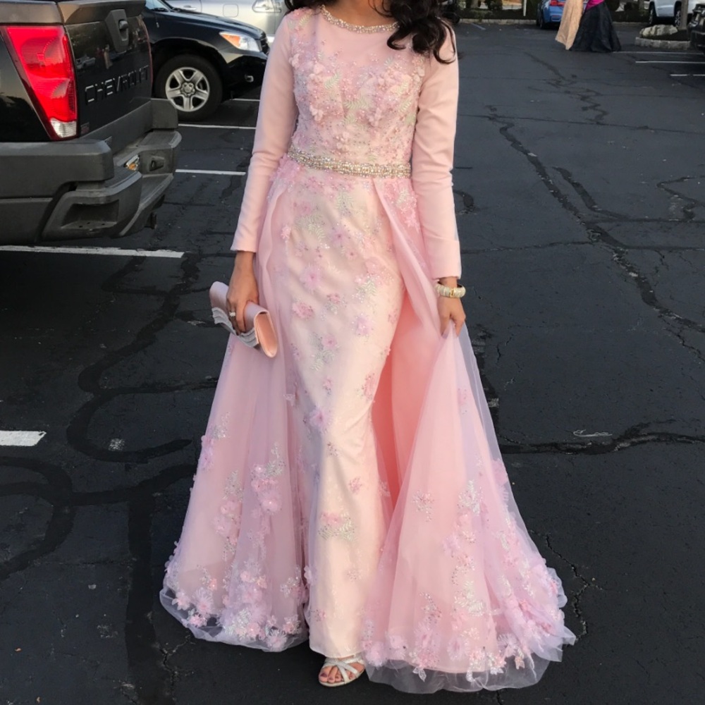 Mac Duggal Pink Embellished over skirt gown - Picture 2 of 10